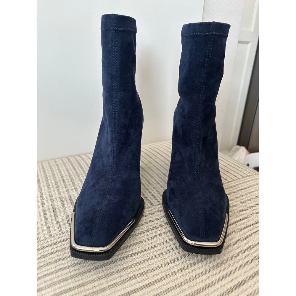 Torgeis New York Womens Katya Navy Suede sock ankle block heel boot - sz 7 - Picture 4 of 7